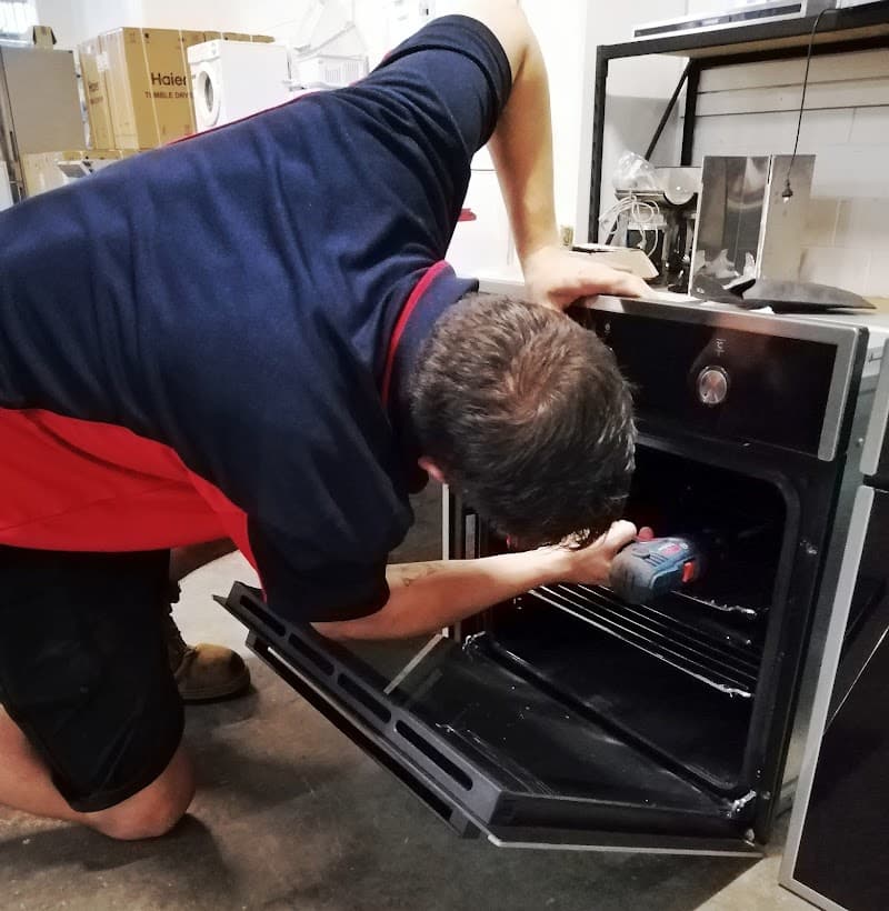 Queensland Appliances appliance repair work in Hemmant
