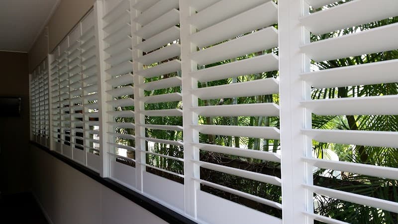 Queensland Blinds and Awnings curtains & blinds work in North Lakes