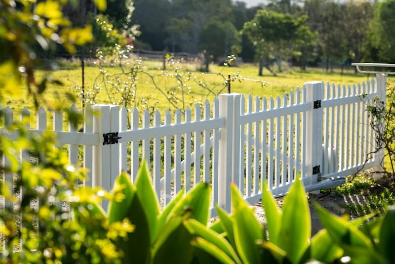 Queensland Fencing Specialists fencing work in Kingston