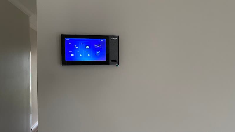 Quick TV Antenna & Security camera Installation antenna & tv work in Hampton Park
