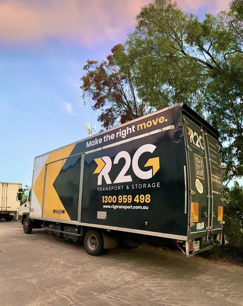 R2G Transport & Storage removalist work in Archerfield