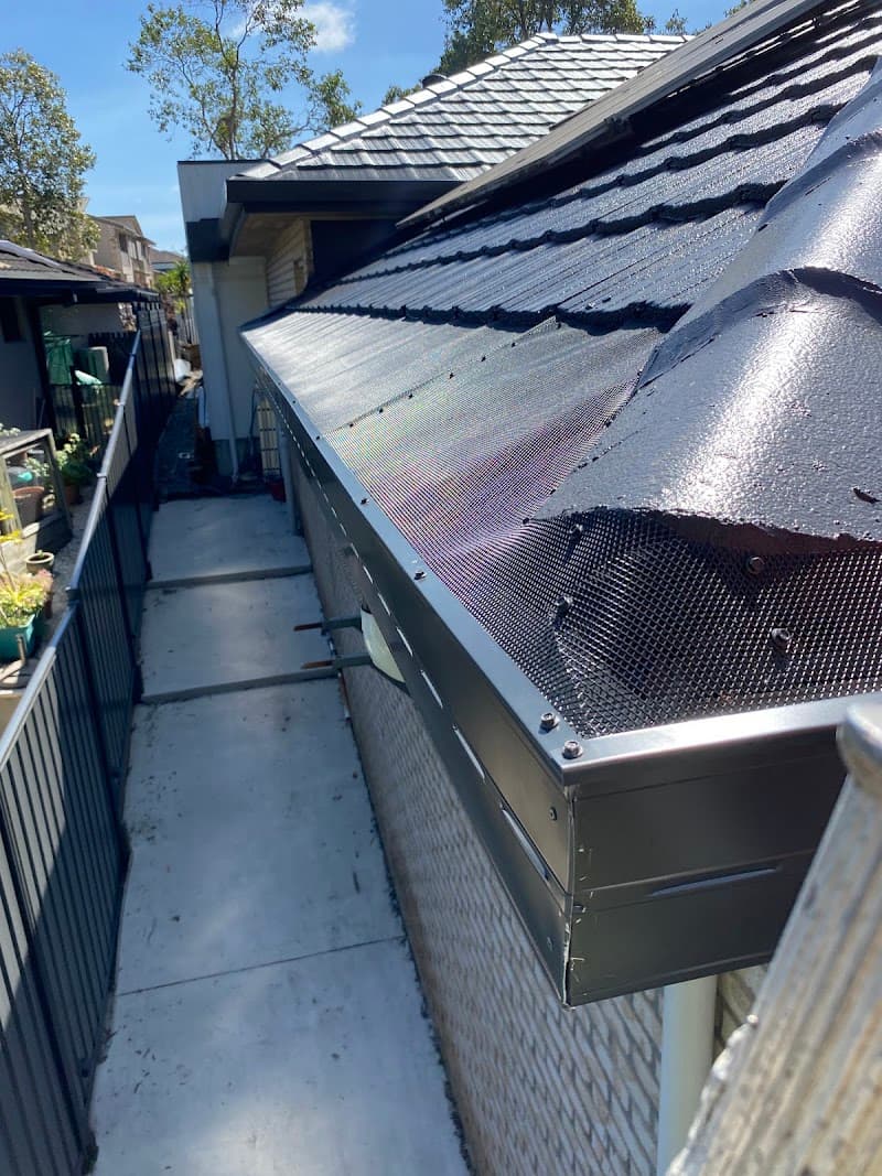Radiant Roof Repairs Gold Coast roofing work in Mermaid Waters