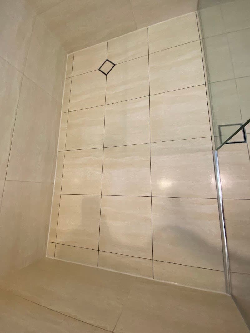 R&M House Tiling Qld tiling work in Shailer Park
