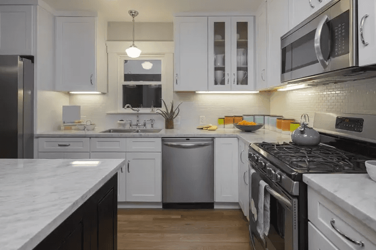 R&R Quality Cabinet Makers kitchen renovation work in Berserker