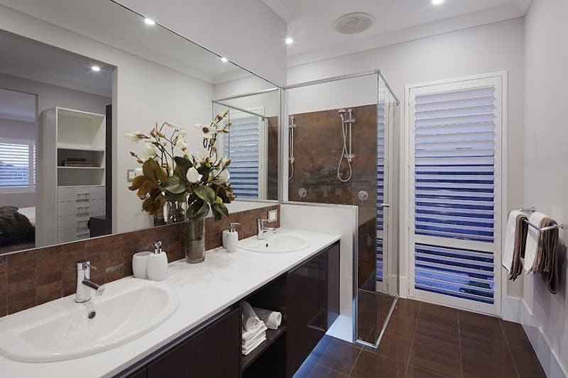 Rapid Glass Perth glass & glazier work in Heathridge