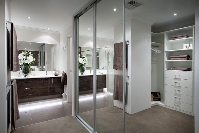 Rapid Glass Perth glass & glazier work in Heathridge
