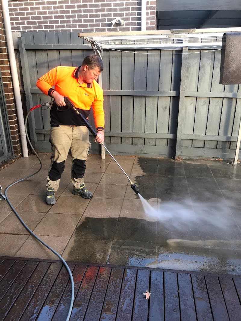Rapid Response Pressure Cleaning pressure washing work in Langwarrin