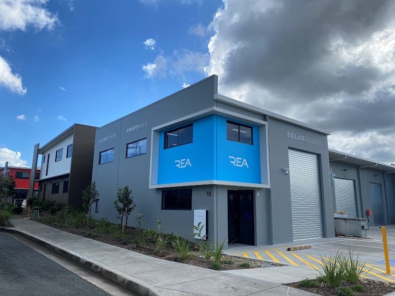 REA Solar solar panel installation work in Redland Bay
