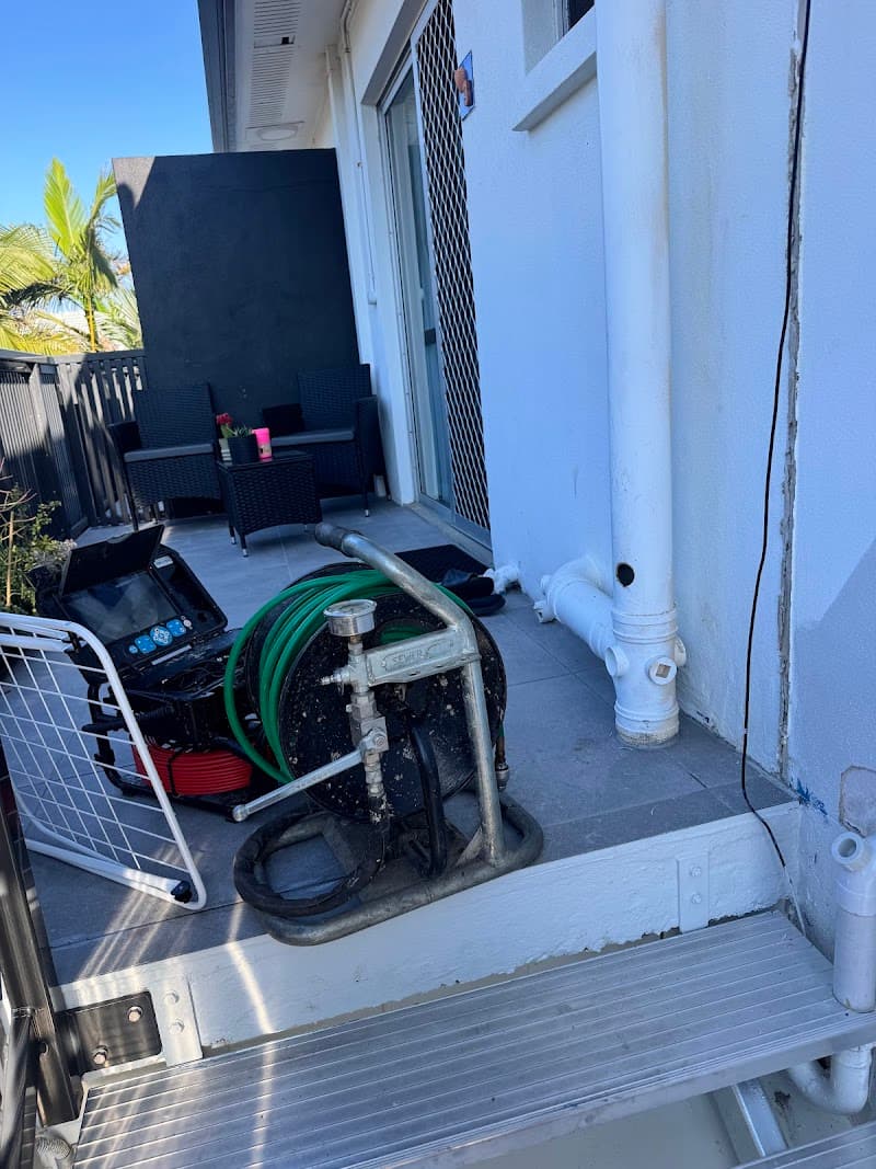 Reading Plumbing plumber work in Maroochydore
