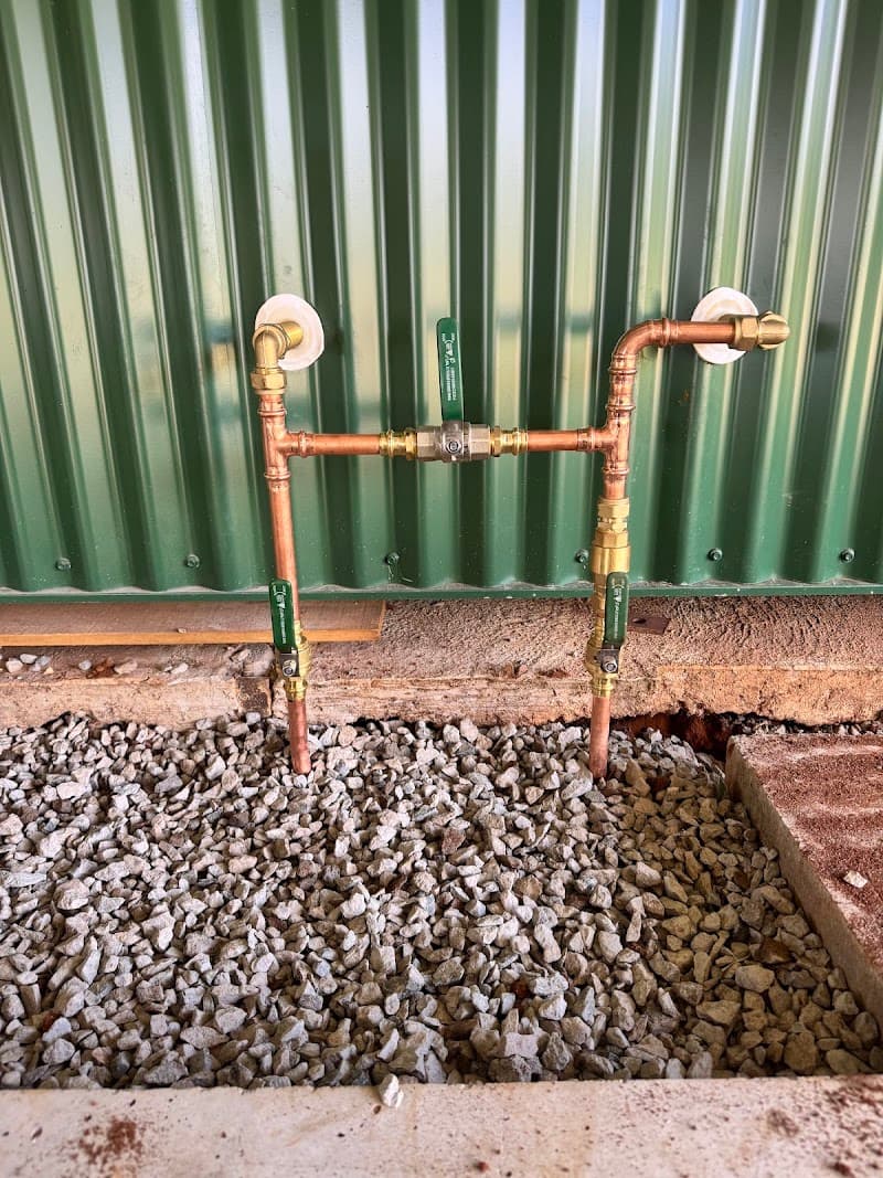 Reading Plumbing plumber work in Maroochydore