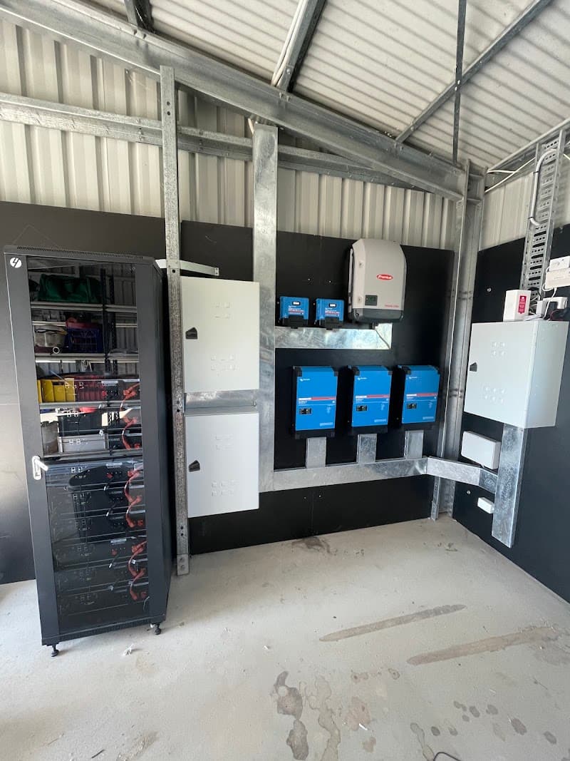 Red Dog Power Company solar panel installation work in Redlynch