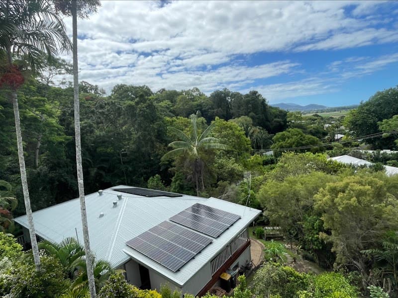 Red Dog Power Company solar panel installation work in Redlynch