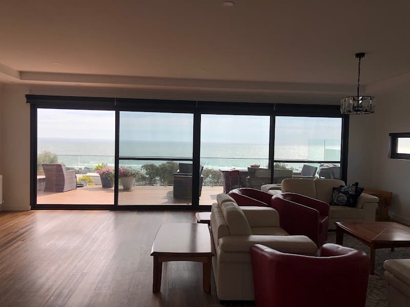 Red Hill Glass - Mornington Peninsula Glazier glass & glazier work in Dromana