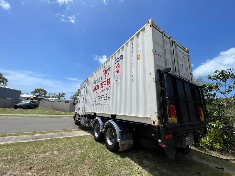 Red Storm Removals - Local & Interstate Furniture Removalist removalist work in Wurtulla