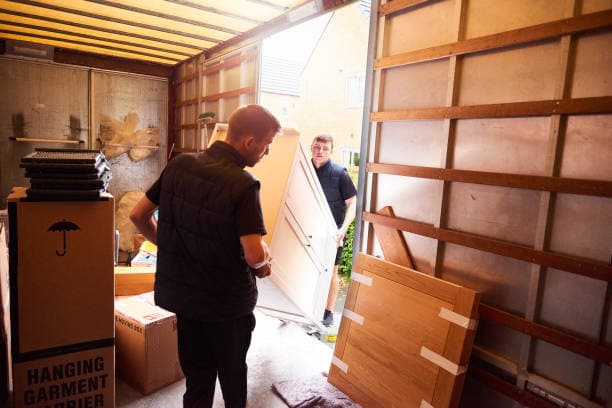 Red Storm Removals - Local & Interstate Furniture Removalist removalist work in Wurtulla