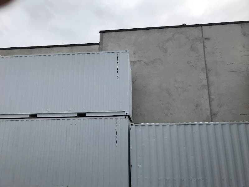 REDCLIFFE FURNITURE RELOCATIONS AND STORAGE removalist work in Clontarf