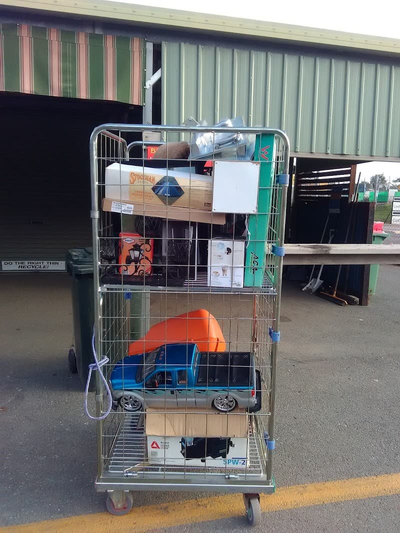 Redland Bay Recycling and Waste Centre rubbish removal work in Redland Bay