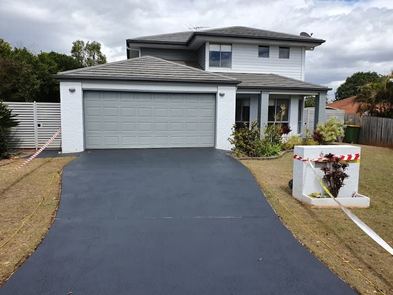 REDLANDS CONCRETE CLEANING & SEALING pressure washing work in Alexandra Hills