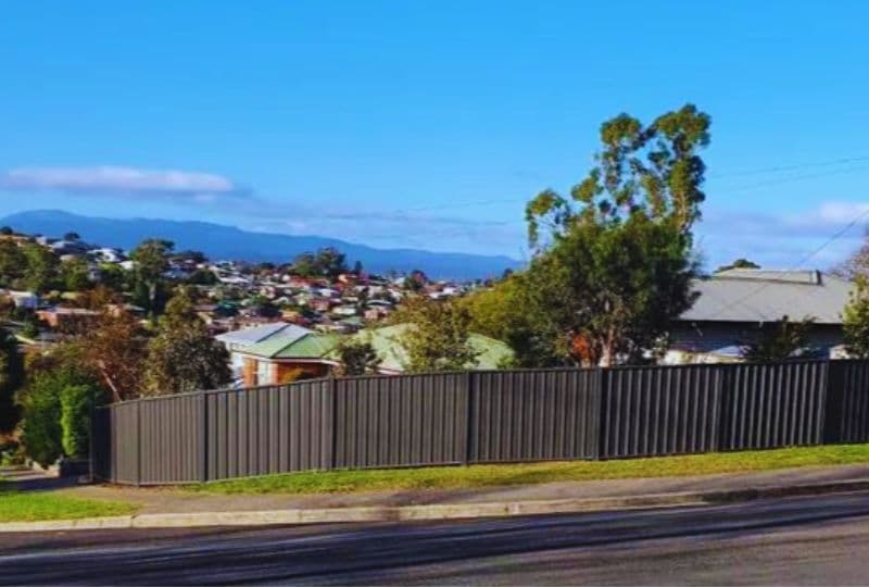 Redlands Fencing Qld fencing work in Cleveland