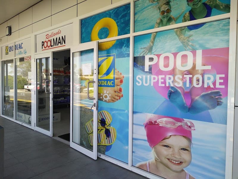 Redlands Poolman pool maintenance work in Alexandra Hills