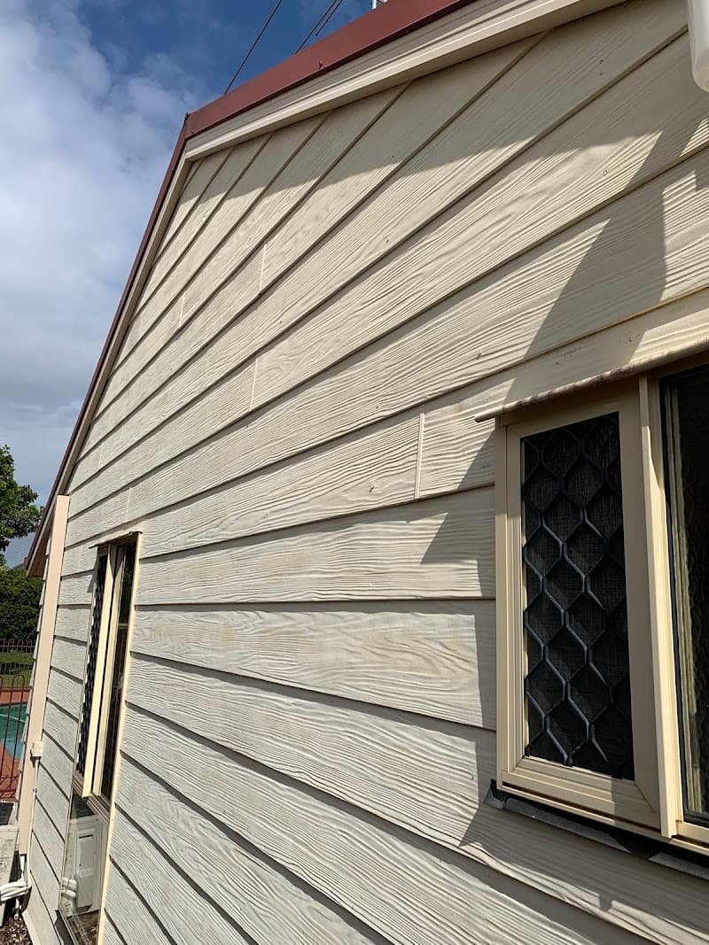 Redlands Powerwash pressure washing work in Cleveland