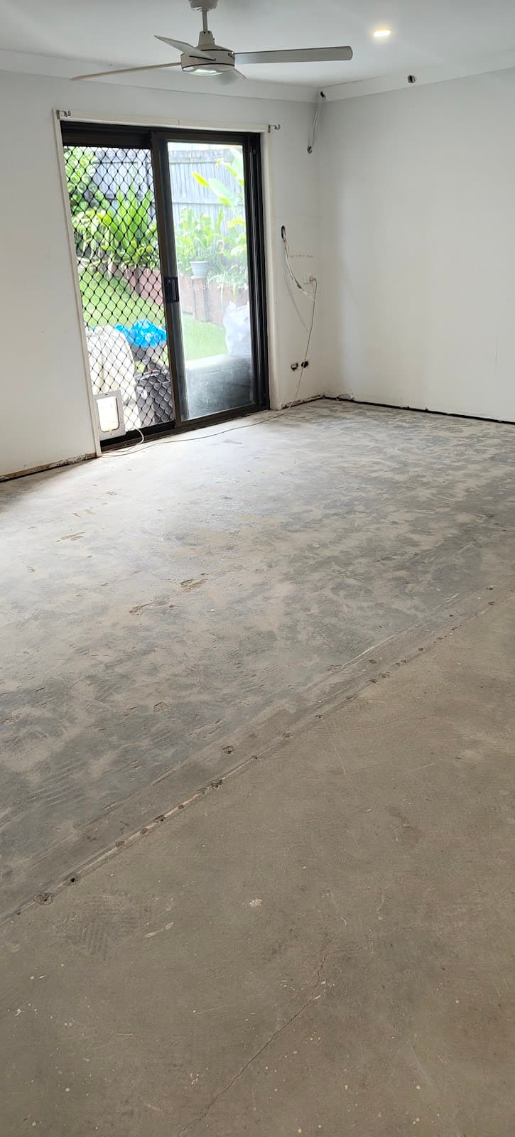 Redlands Tile Removal tiling work in Ormiston