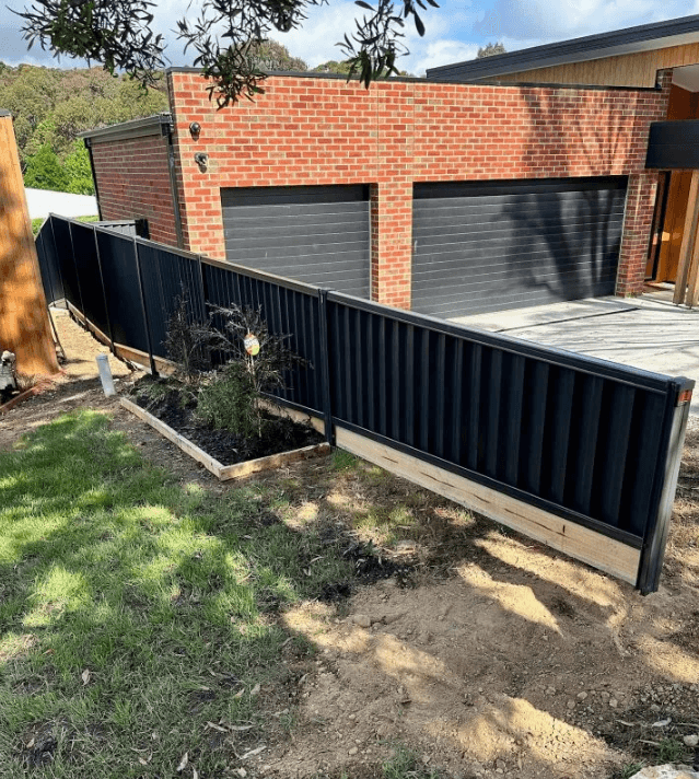 Reds Fencing fencing work in Delacombe