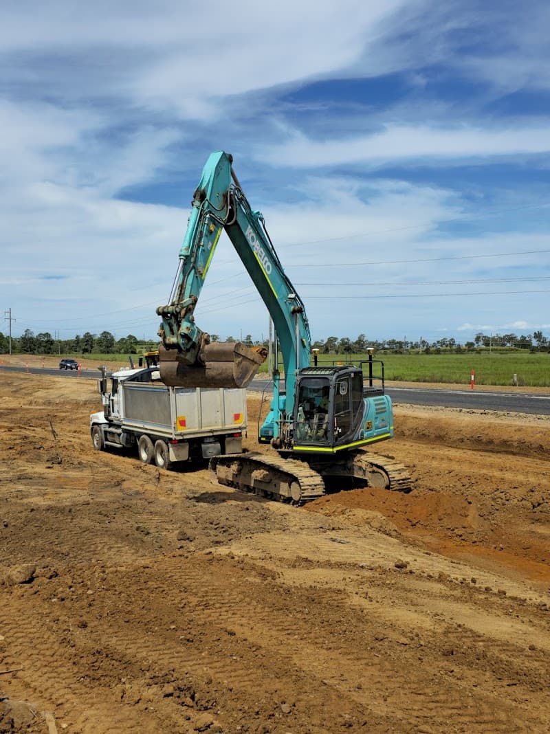 Rees Excavations demolition work in South Kolan