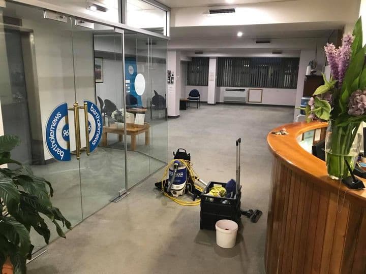 Reflections Cleaning Solutions (TAS) cleaning work in Trevallyn