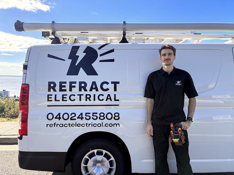 Refract Electrical electrician work in Collaroy Plateau