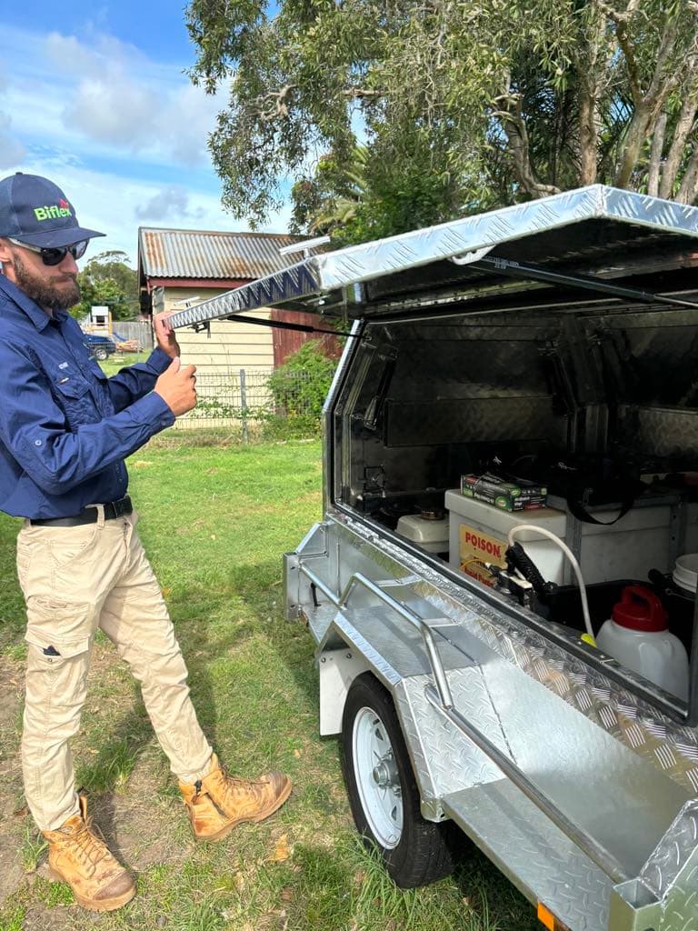 Reli-Ant Pest Management pest control work in Walkervale