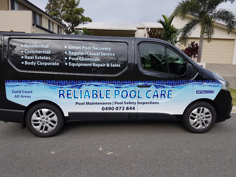 Reliable Pool Care Melbourne pool maintenance work in Narre Warren South
