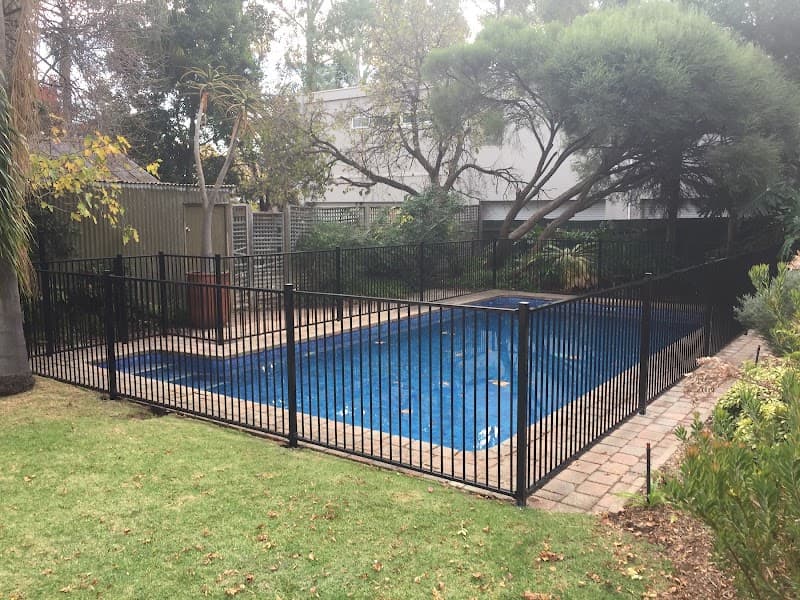 Reliance Fencing - Adelaide Fencing Company fencing work in Lonsdale