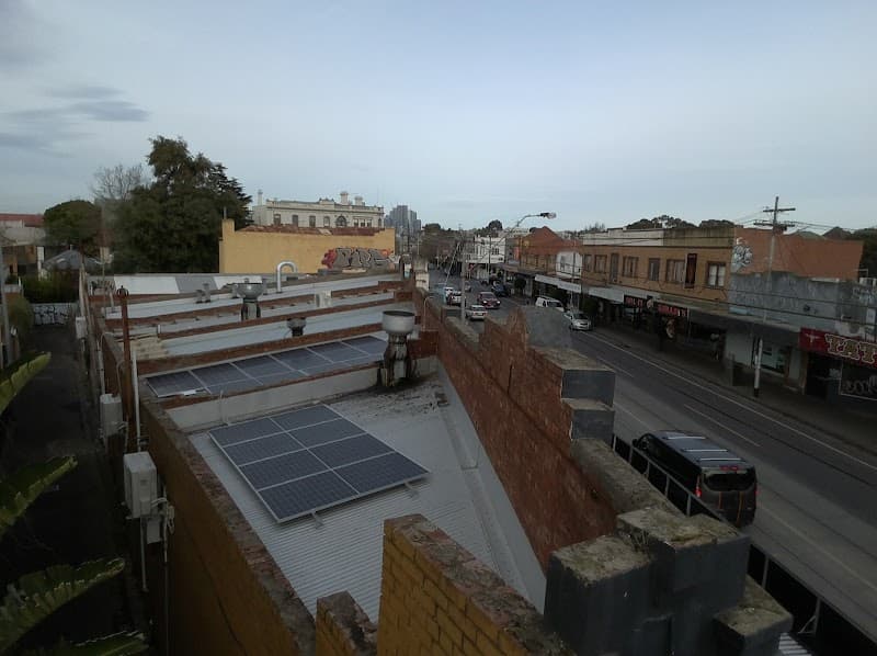 Renewable Solar solar panel installation work in Melbourne