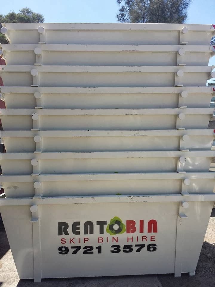 Rentobin Skip Bin Hire rubbish removal work in Smithfield
