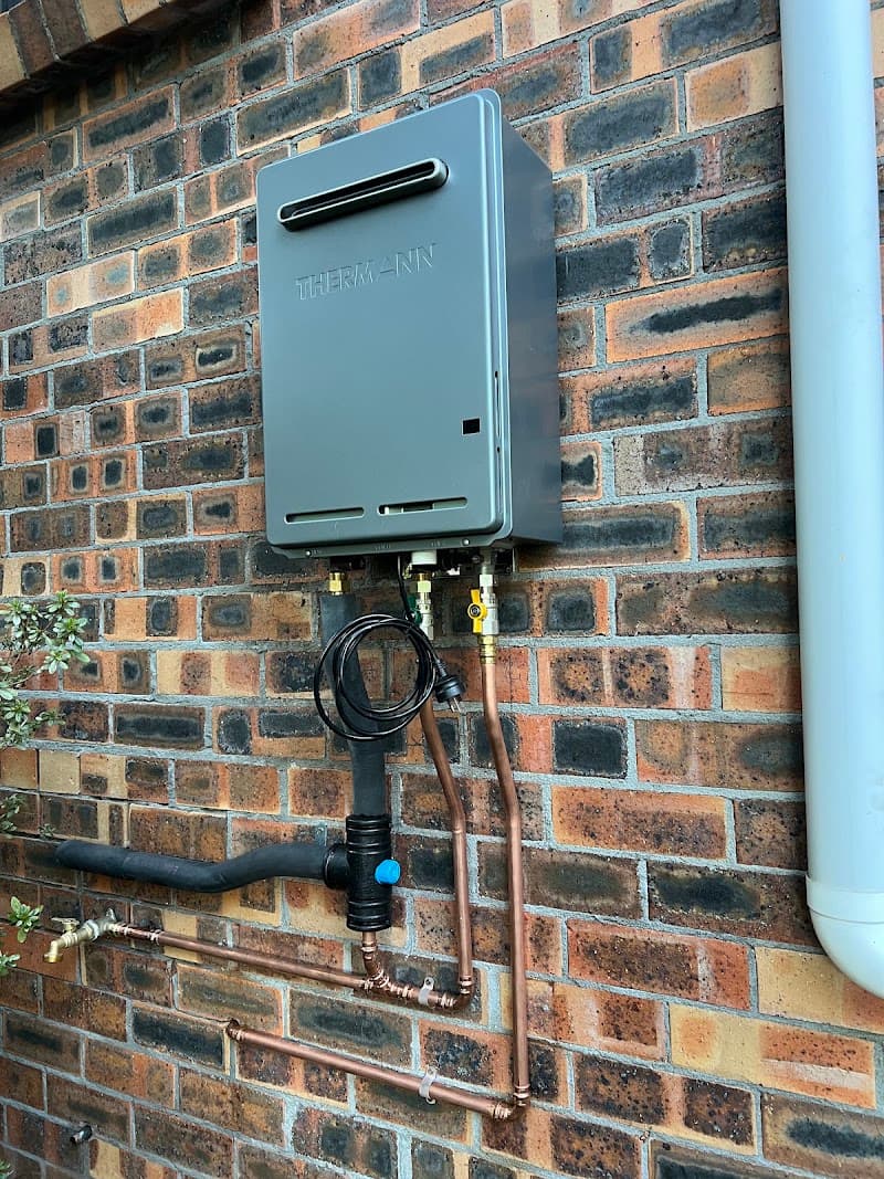 Reps Plumbing and Projects Pty Ltd plumber work in Balgownie