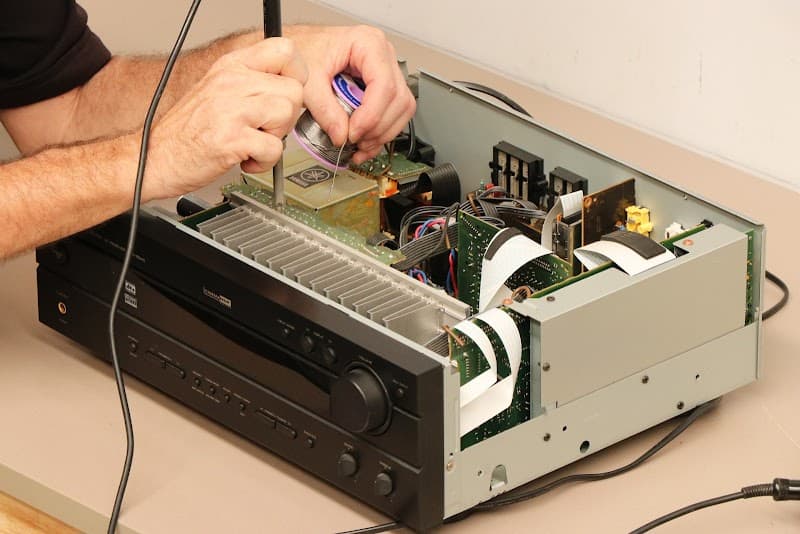 Resch Electronic Repairs appliance repair work in Molendinar