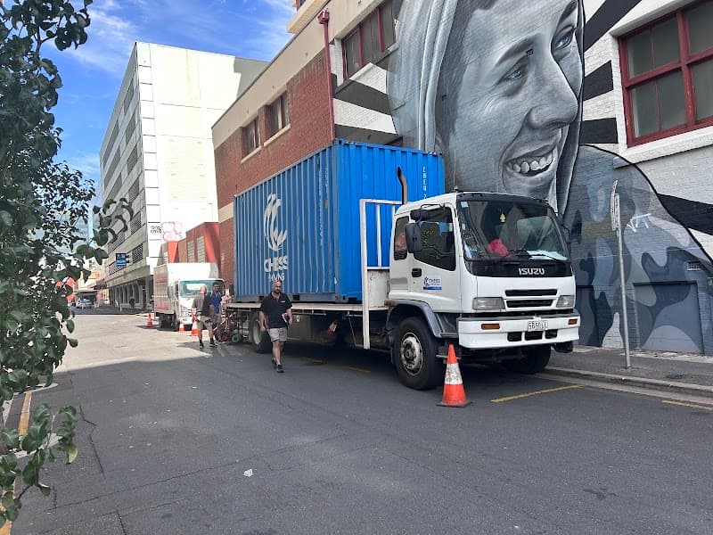 Richard Mitchell Removals & Storage removalist work in Regency Park