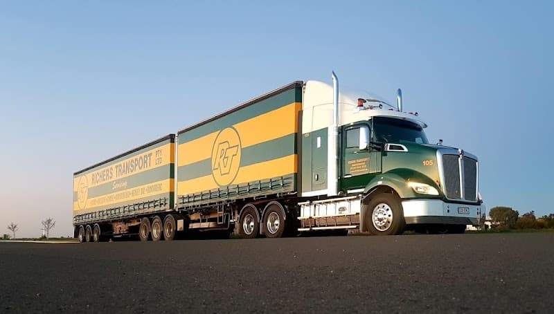 Richers Transport removalist work in Pialba