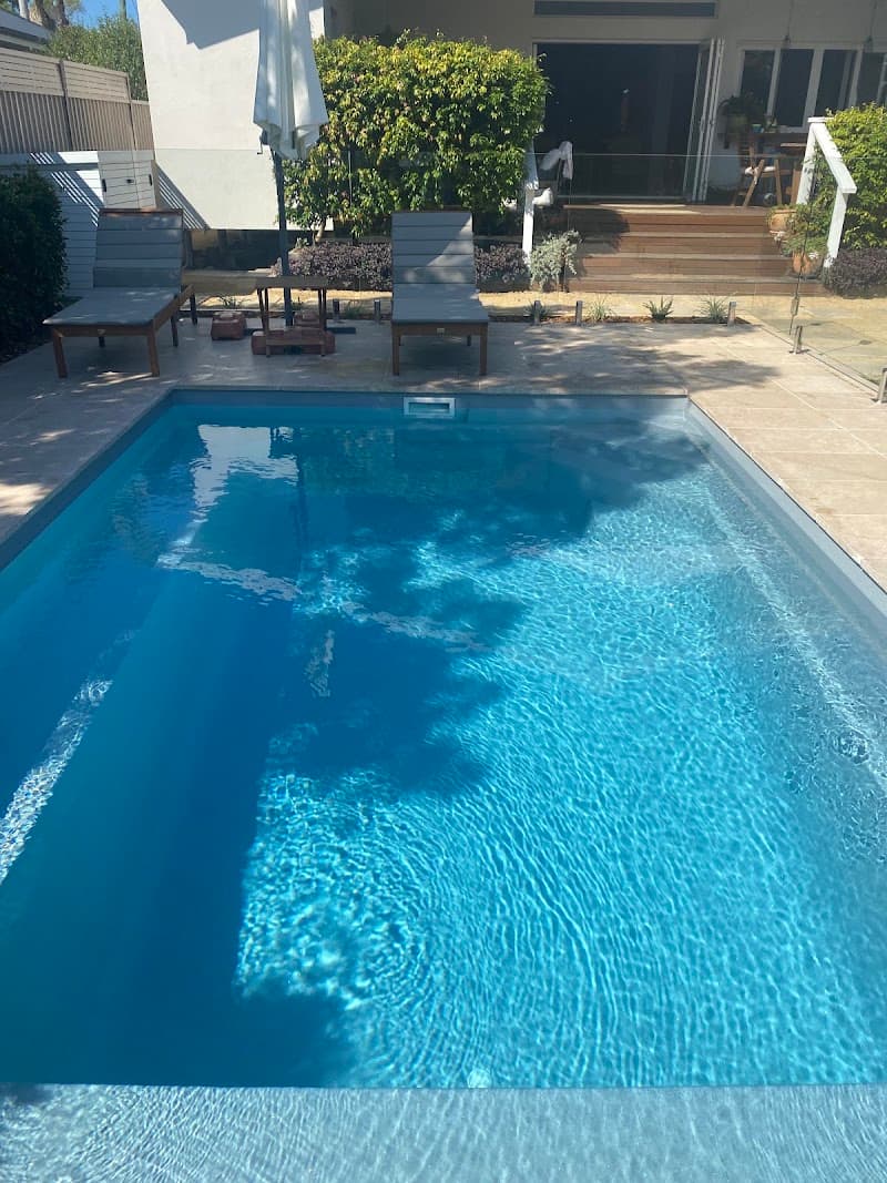 Rickstar Pools and Spas pool builder work in Gwandalan