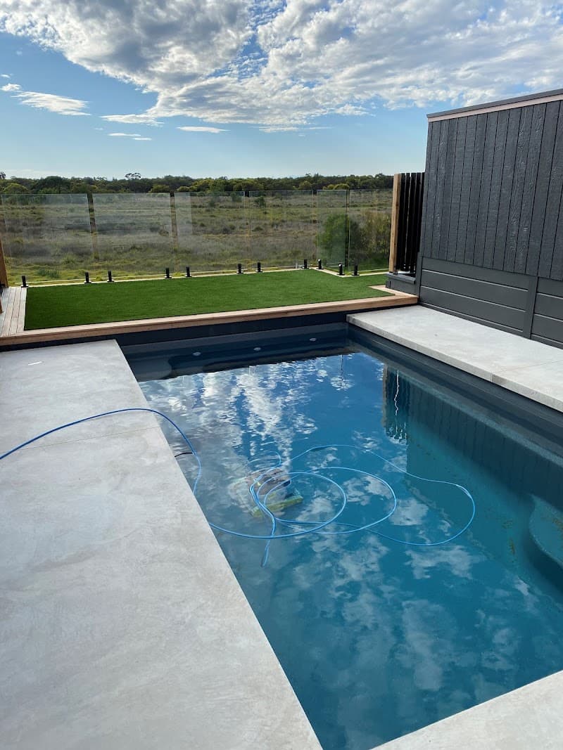 Rippleside Pools pool builder work in South Geelong