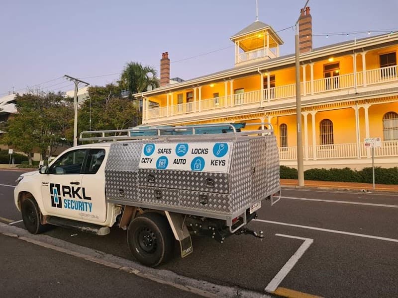 RKL Security security & cctv work in Gladstone Central
