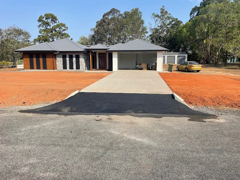 Road Construction Group concreting work in Avenell Heights