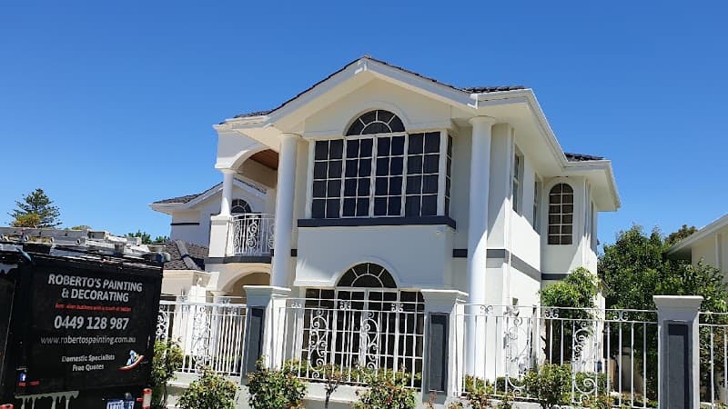 Roberto's Painting & Decorating painter work in Beldon