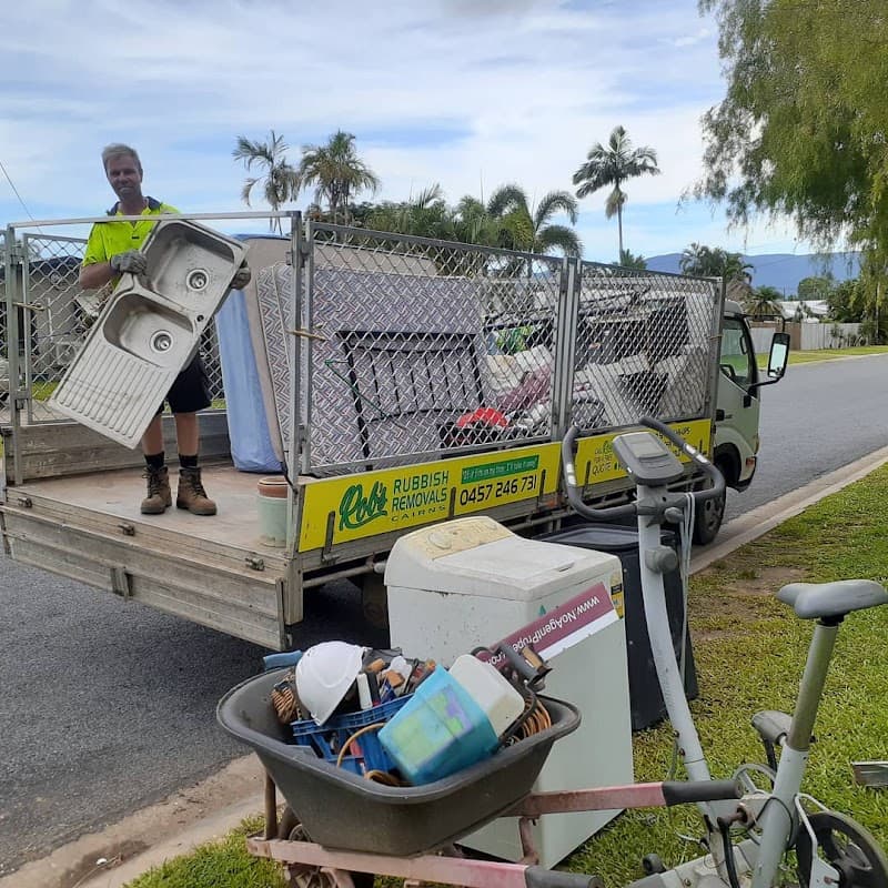 Rob's Rubbish Removals Cairns removalist work in Manoora