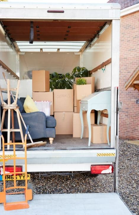 Roderick Removals & Van Lines removalist work in Gladstone Central