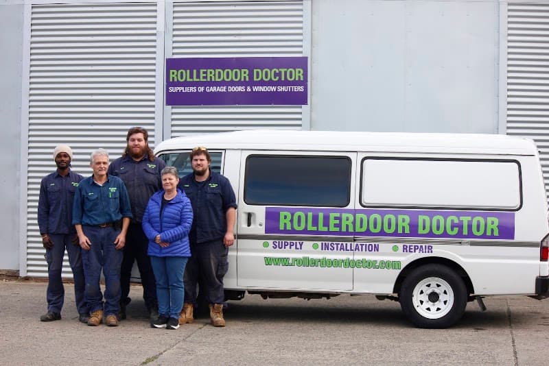 Rollerdoor Doctor garage doors work in Moonah