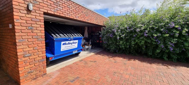 Rolling Skips - Mobile & Lockable skip bins I Waste removal l Rubbish collection service rubbish removal work in Moorabbin