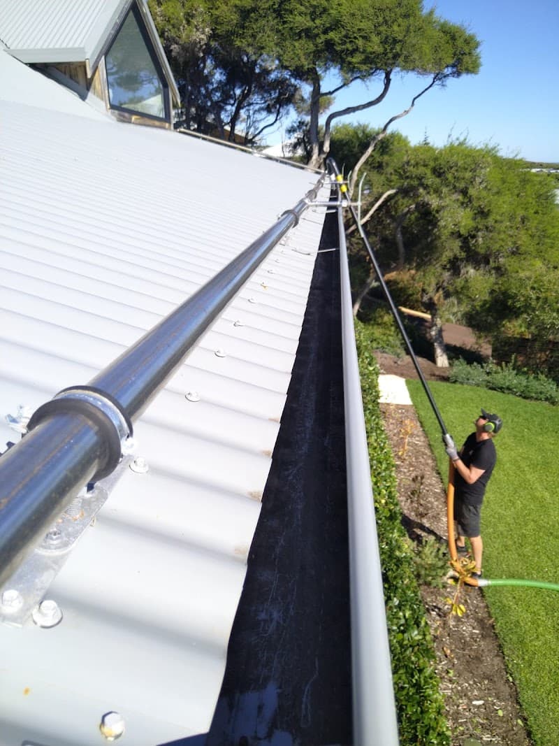 Roof Rats - Gutter Cleaning gutter cleaning work in Yallingup