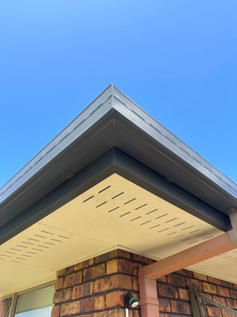 Roofing Hervey Bay | Stormshield Roofing gutter cleaning work in Wondunna